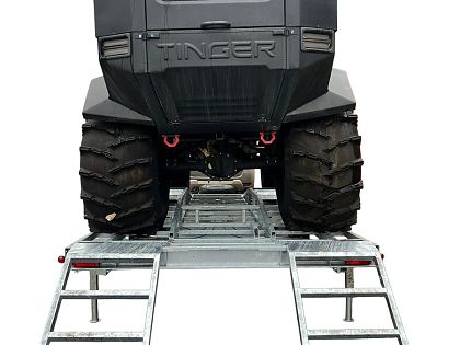 ЛАВ-81022B Болотоход